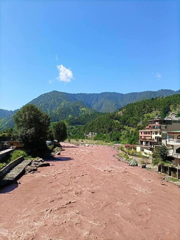 Riveria The Edge Hotel Balakot Exterior photo